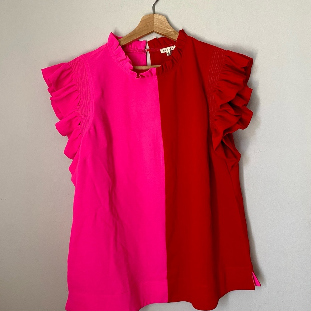 Two tone Ruffle sleeve Jodifl Top